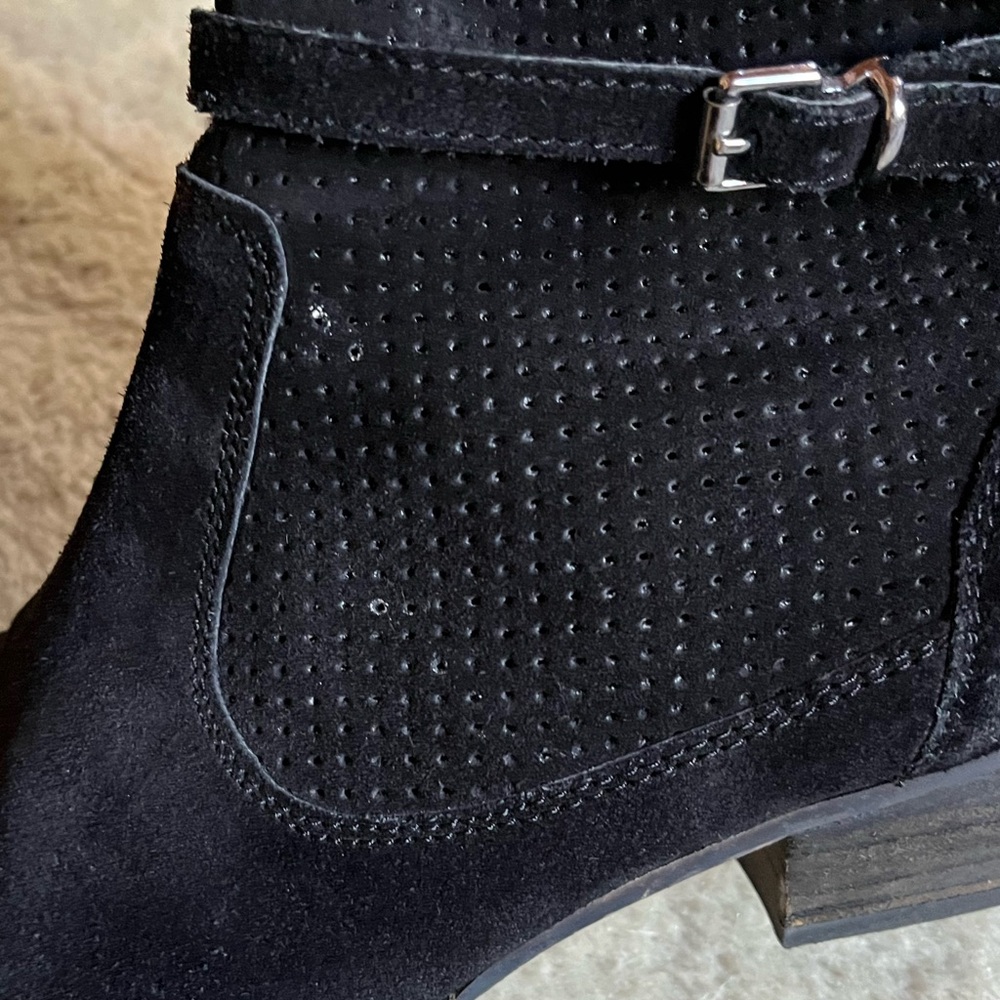 Seychelles Booties - Picture 12 of 16
